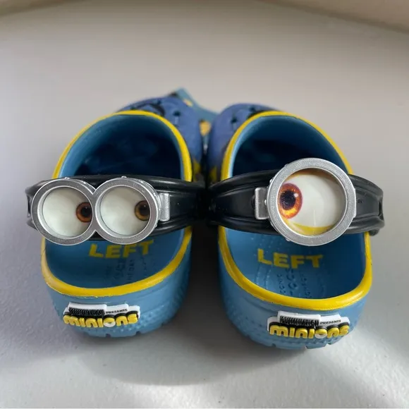 🆕 CROCS Minions Classic Clog Despicable Me Kids/Toddler 7 Blue Yellow NWT