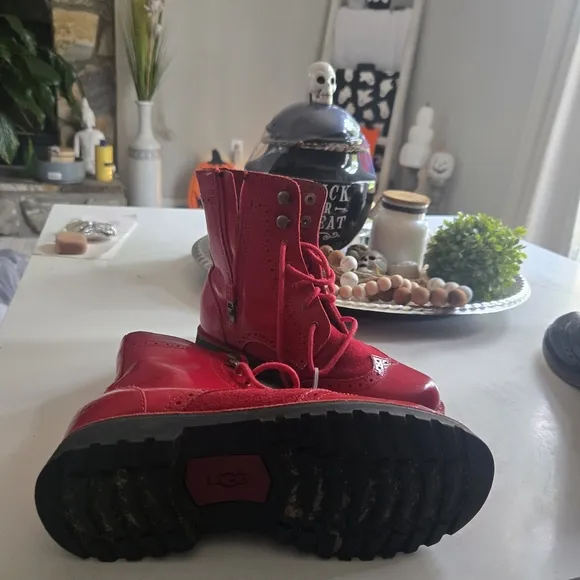 ❤️ UGG s unique 👧 beautiful boots
