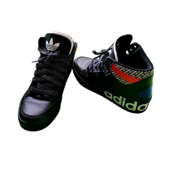 ADIDAS HARD COURT HI YOUTH SNEAKERS