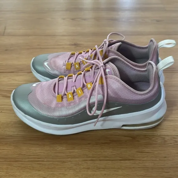 Air Max Youth Womens Axis GS 'Arctic Pink Particle Grey 7Y 8.5 Sneakers Athletic