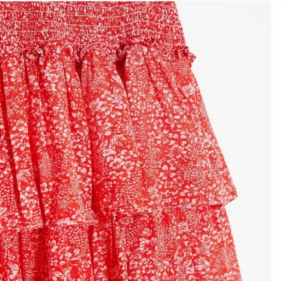 Anthropologie, Floral‎ Tiered Mini Skirt, Red and White, Size Medium