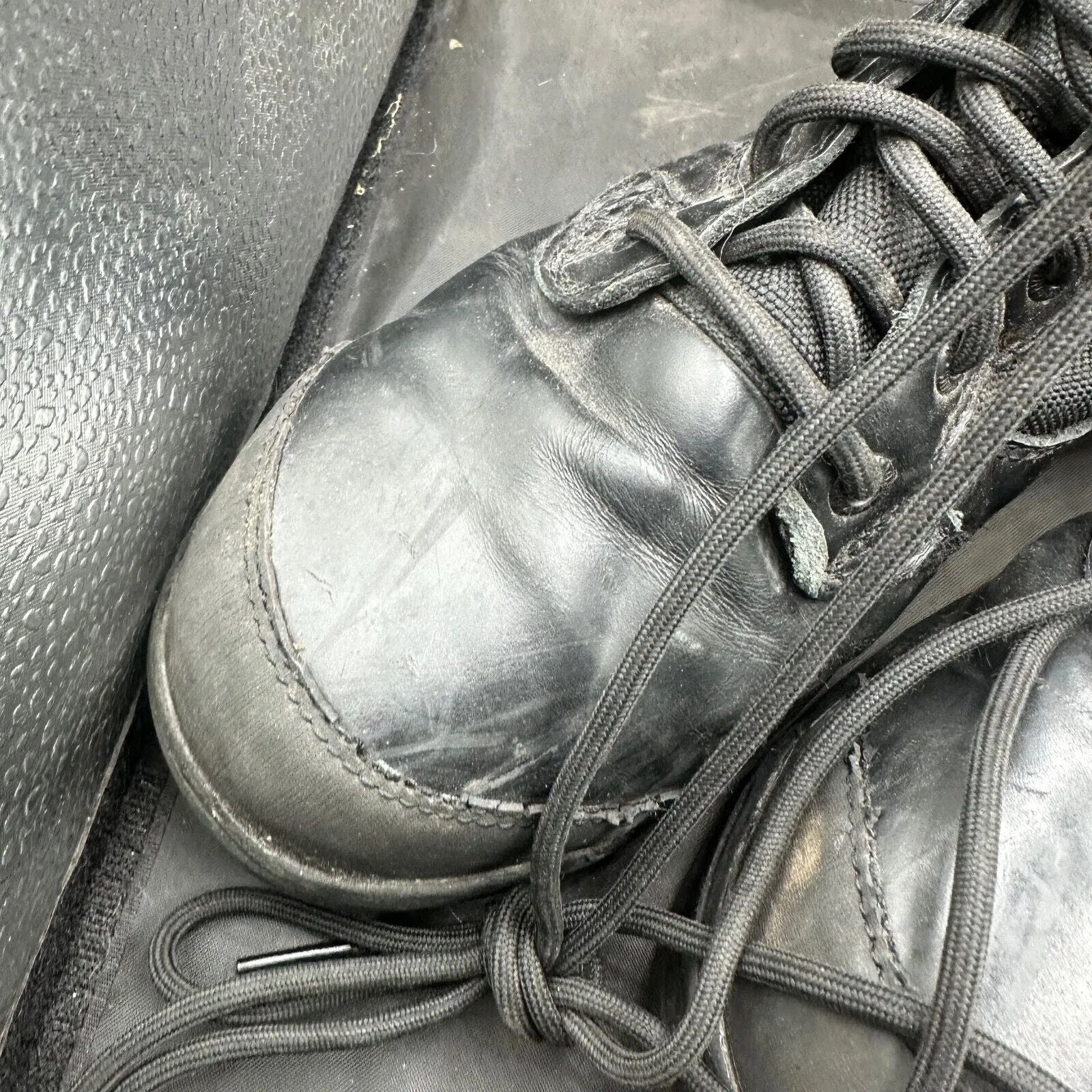 Army Black Leather High Top Magnum Combat Boots - Size EU 43 - UK 9L