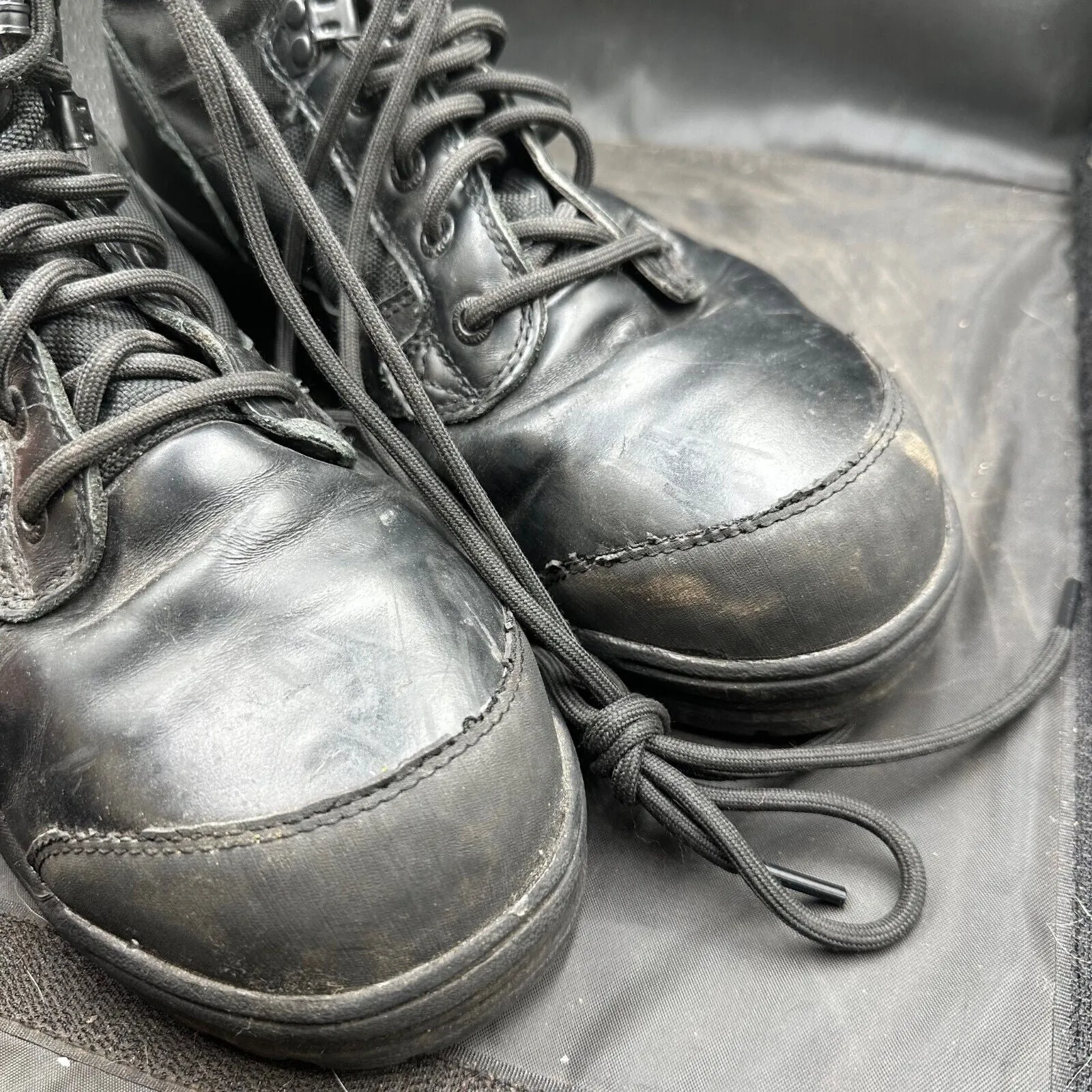Army Black Leather High Top Magnum Combat Boots - Size EU 43 - UK 9L