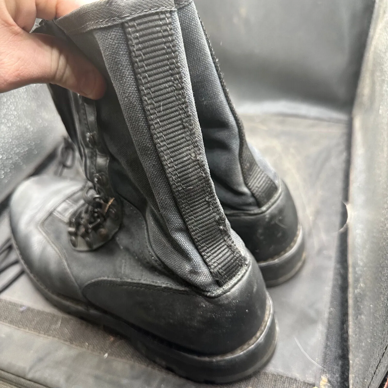 Austrian Army Black Leather Army Combat Boots - Size EU 43 - UK 9