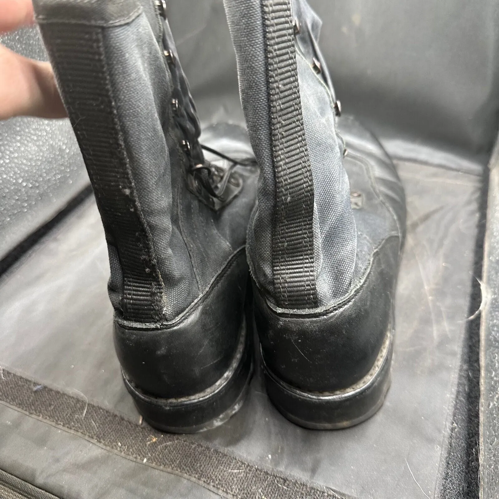Austrian Army Black Leather Army Combat Boots - Size EU 43 - UK 9