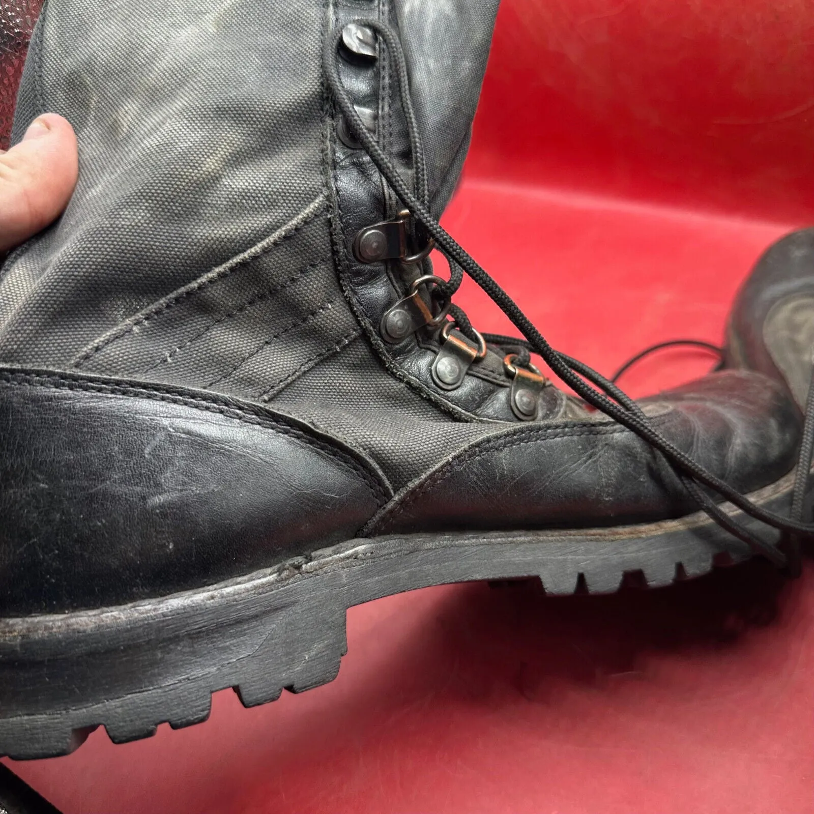 Austrian Army Black Leather Heavy Duty Combat Boots - Size EU 41 - UK 7