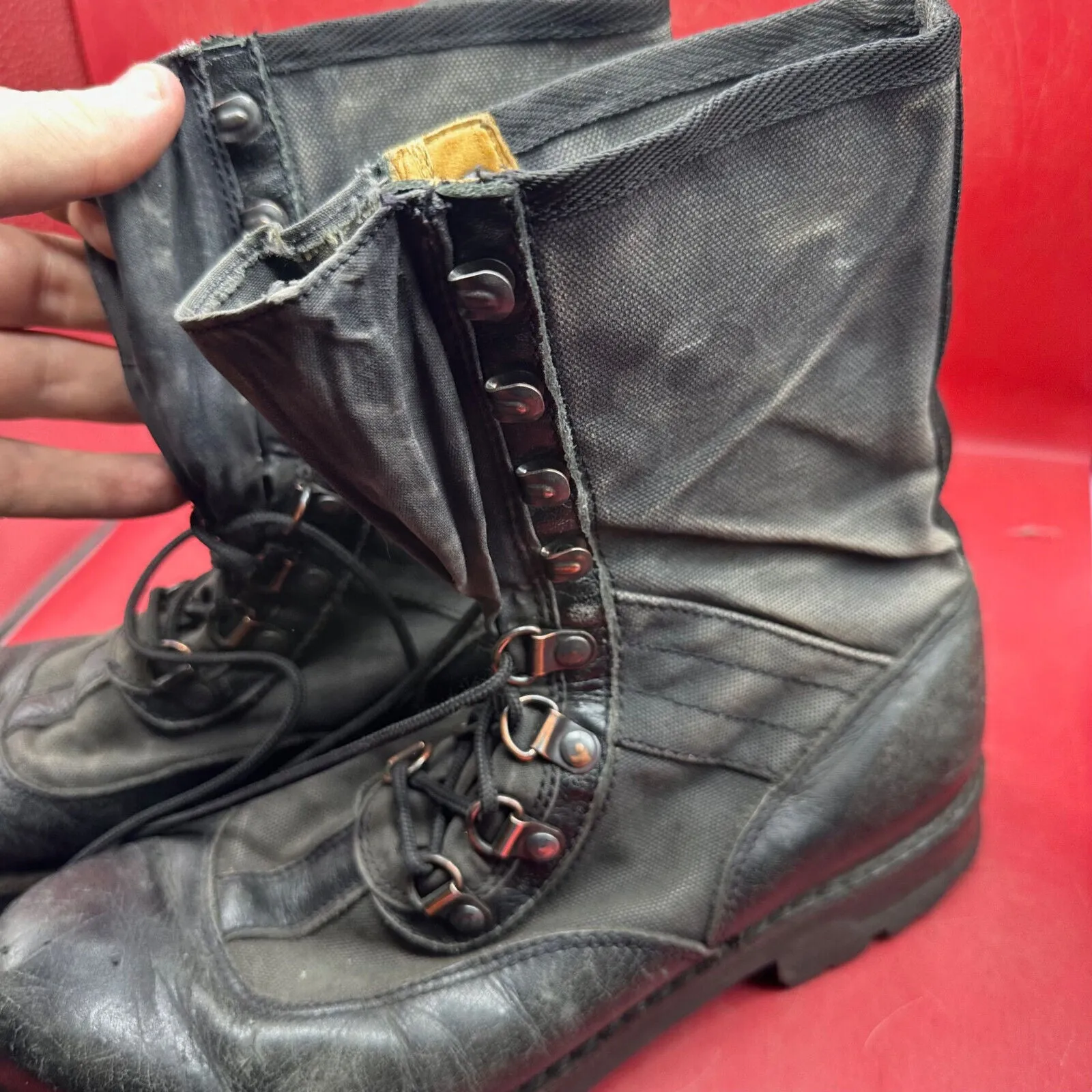 Austrian Army Black Leather Heavy Duty Combat Boots - Size EU 41 - UK 7
