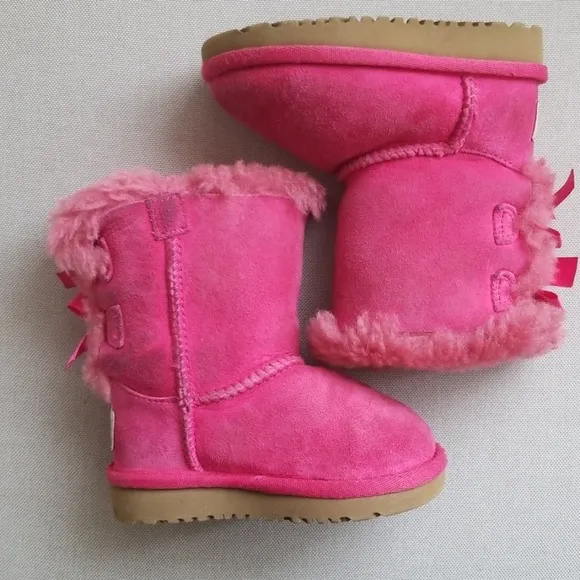 Baby ugg boots size 6