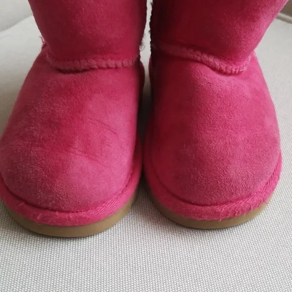 Baby ugg boots size 6