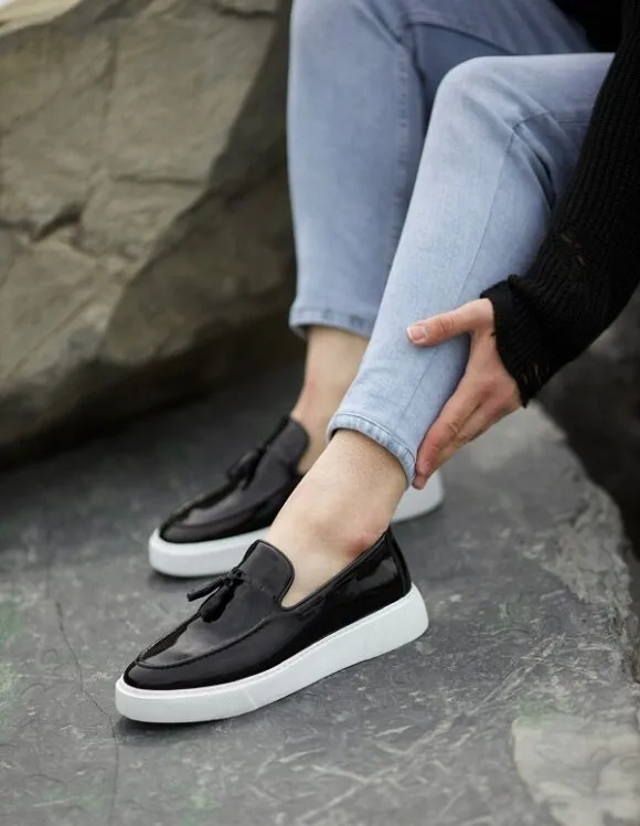 Black Patent Tassel Kilt Loafers