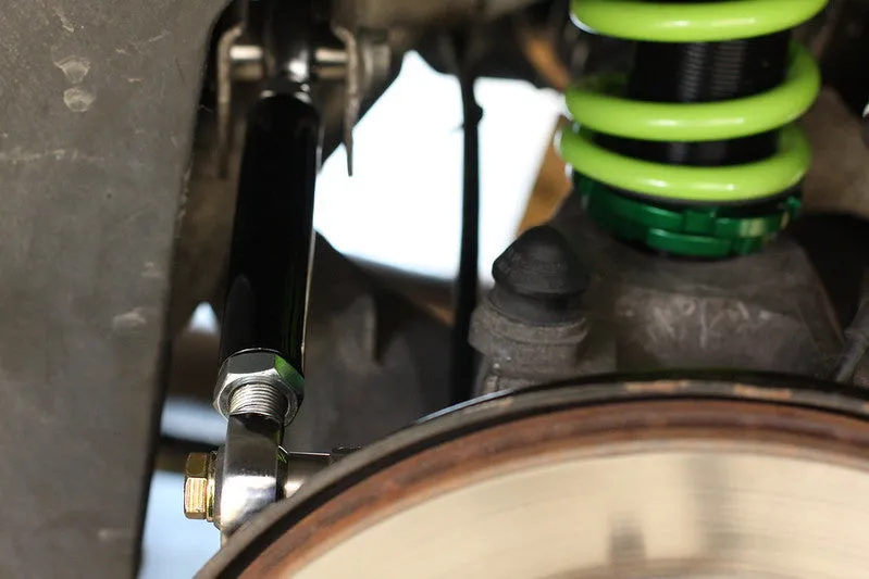 BMW 5-Series Rear Toe Correction Arm Set