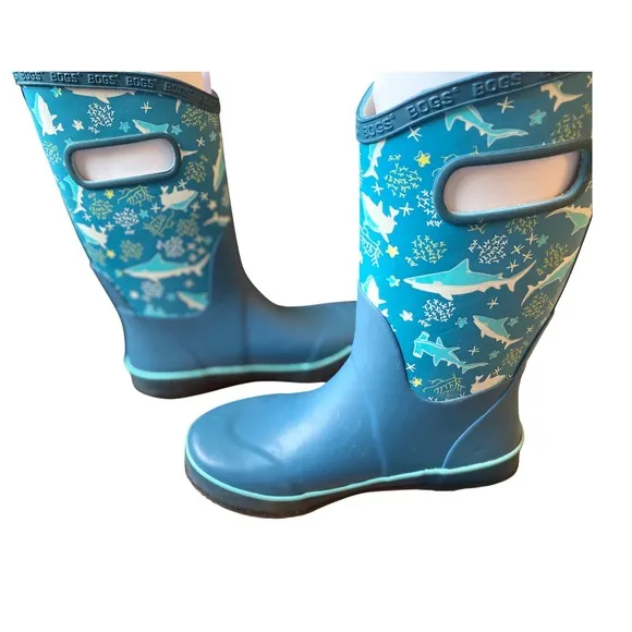 Bogs Rain Boots Shark Print Handles Youth Size 4 Waterproof NWB