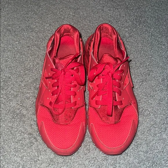 Boys Nike Huarache Sneakers