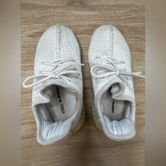 Boys Sneakers Size 9K