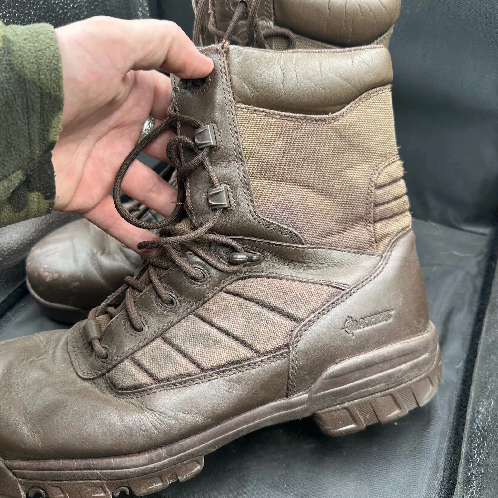 British Army Brown Leather High Top Combat Boots - Size EU 46 - UK 11M