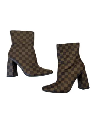 Cape Robbin boots size women’s 8.5