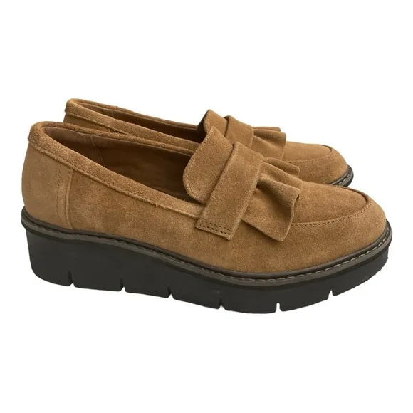 Clark’s Airbell Slip on Loafers size 8.5