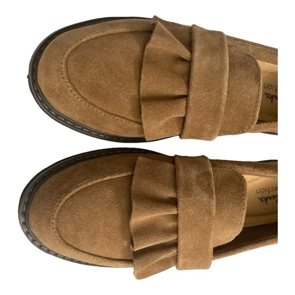 Clark’s Airbell Slip on Loafers size 8.5