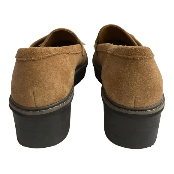 Clark’s Airbell Slip on Loafers size 8.5