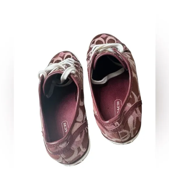 Coach Women’s 8B Signature C Burgundy Wine Monogram Canvas Sneakers.