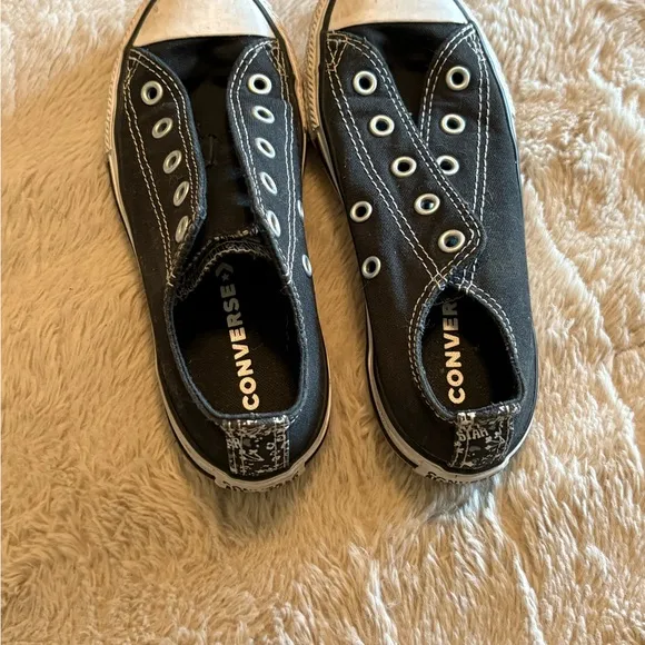 Converse Kids Black Sneakers size 1