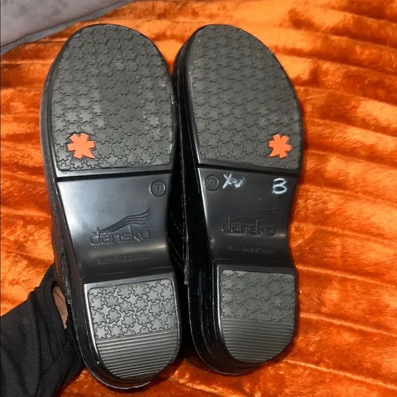 Dansko Women’s Black Clogs