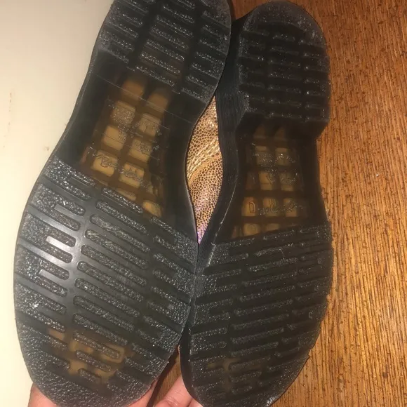 Doc martens boots size 4