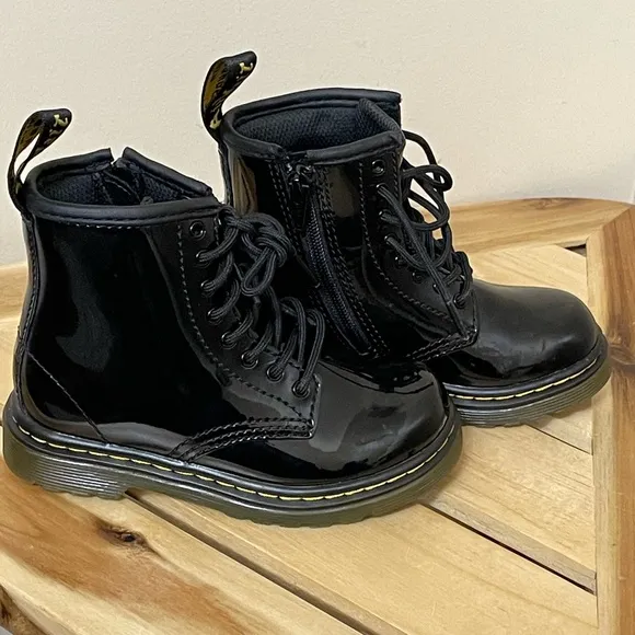 Dr. Marten Toddler Boots, Size 8US
