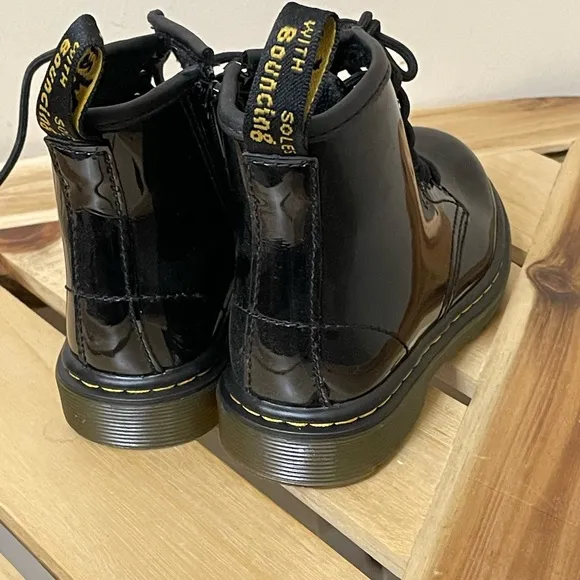Dr. Marten Toddler Boots, Size 8US