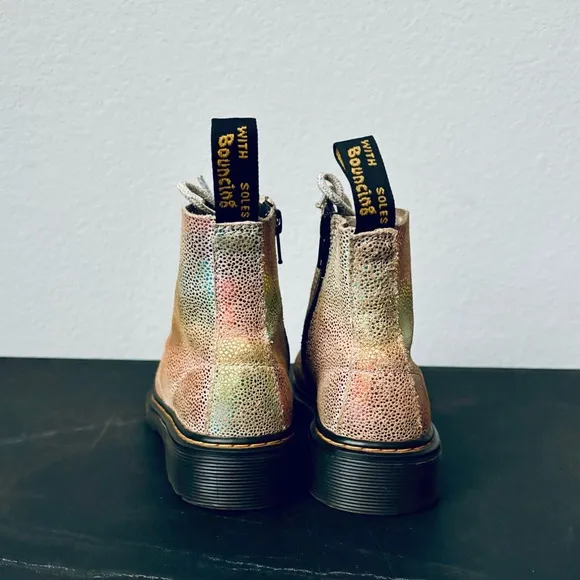 Dr martens airwait  boots