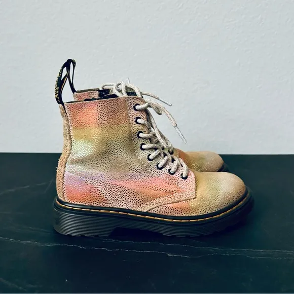Dr martens airwait  boots