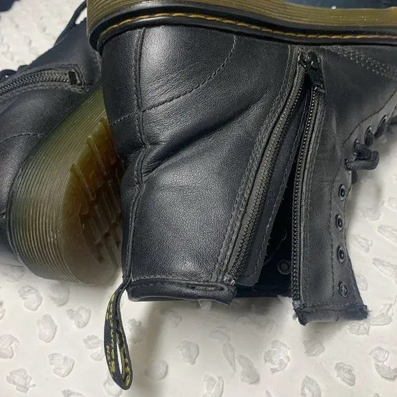 Dr. Martens Boots size 4
