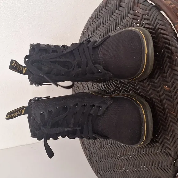 Dr. Martens Combs Boots Kids Size 13