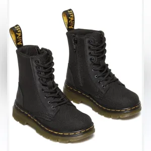 DR Martens  Combs J Kids Boots New without tags Black 11