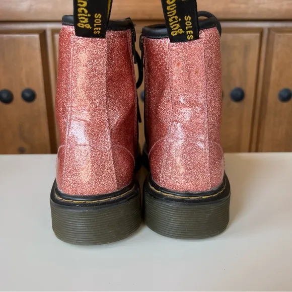 Dr. Martens Girls Delaney 1460 Pink Glitter Lace‎ Up Combat Boots Size 3 Youth