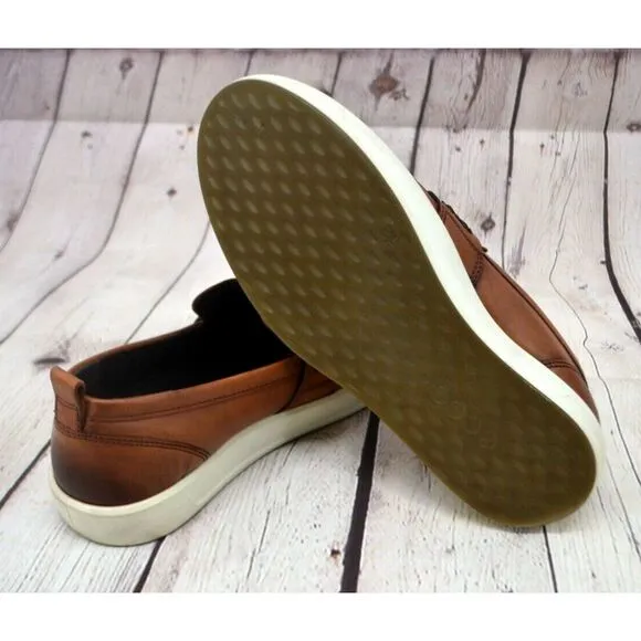 ECCO Men's Leather Slip-On Moccasin Loafers / Shoes SIZE 8 Brown