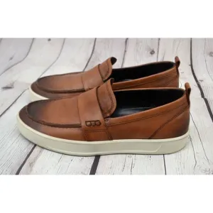 ECCO Men's Leather Slip-On Moccasin Loafers / Shoes SIZE 8 Brown