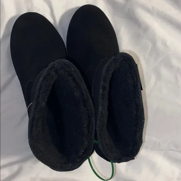 EMU Australia Anda Teens Black Boots Sz 4 girl