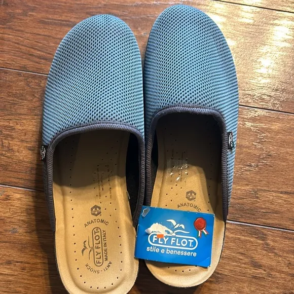 Fly Flot Lightweight Slip-On Clogs NWT