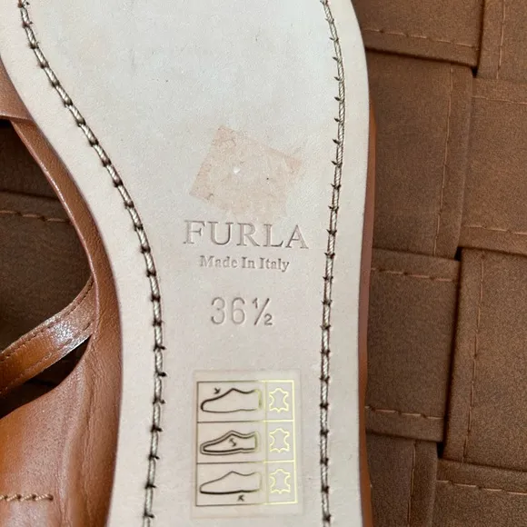 Furla Carmen Vittello Sandals Color Oro Women’s Size 36.5 (US 6) Italy
