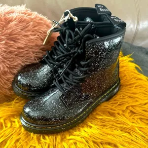 Girls Junior Dr. Martens 1460 Glitter Lace Up Boots