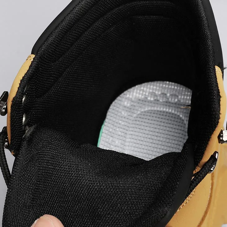 Great Gift! Men’s Breathable Casual Hiking Boots（50% OFF）