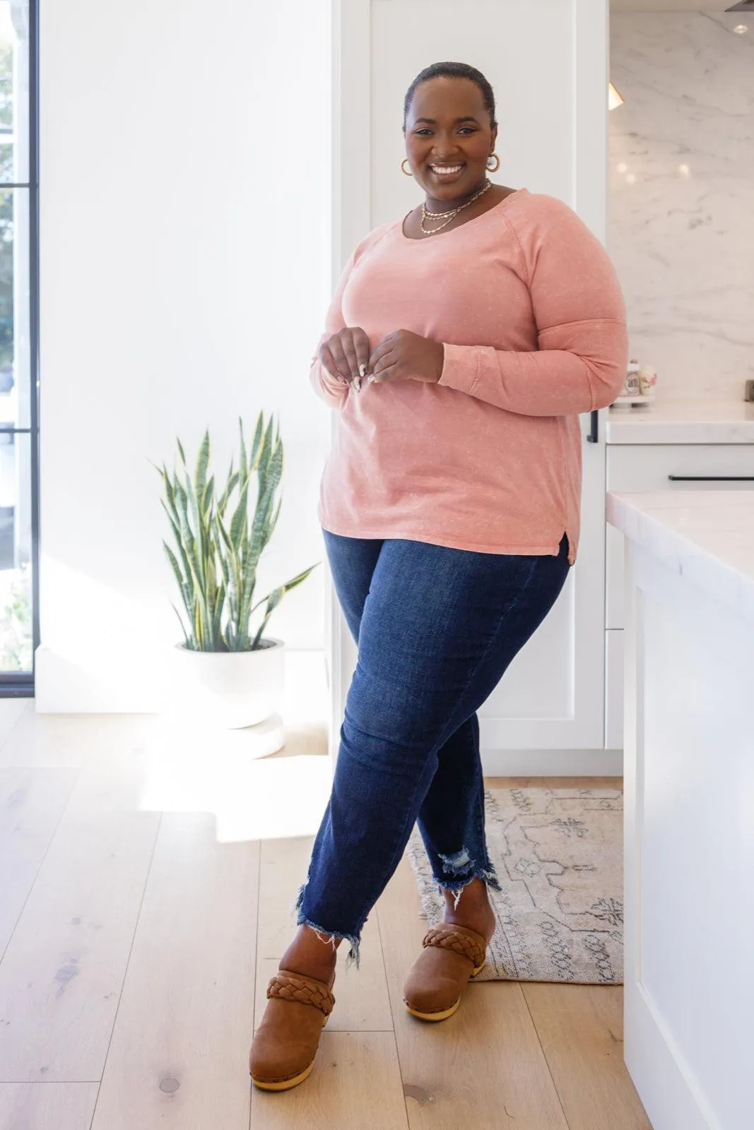 Hazel Blues® | Fun Beginnings Raglan Top In Dusty Mauve