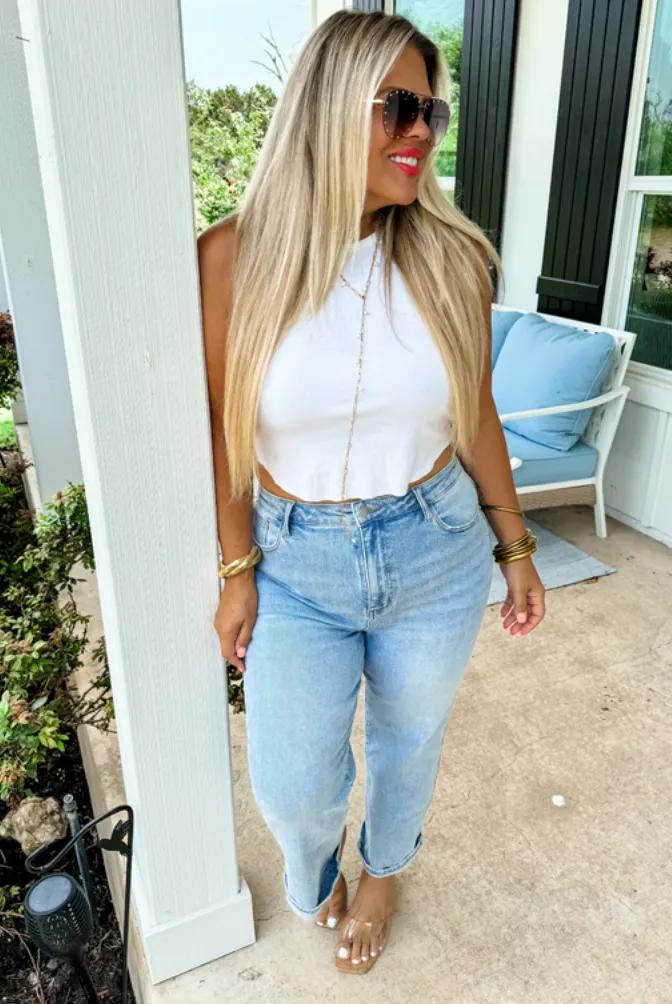 High Rise Crop Straight