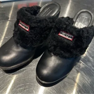 Hunter clogs