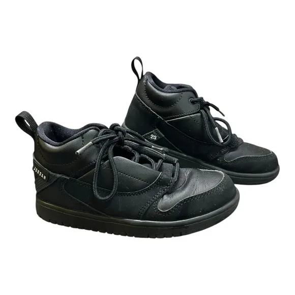 Jordan Fadeaway Little Kids Size 13C Black Preowned Excellent Condition