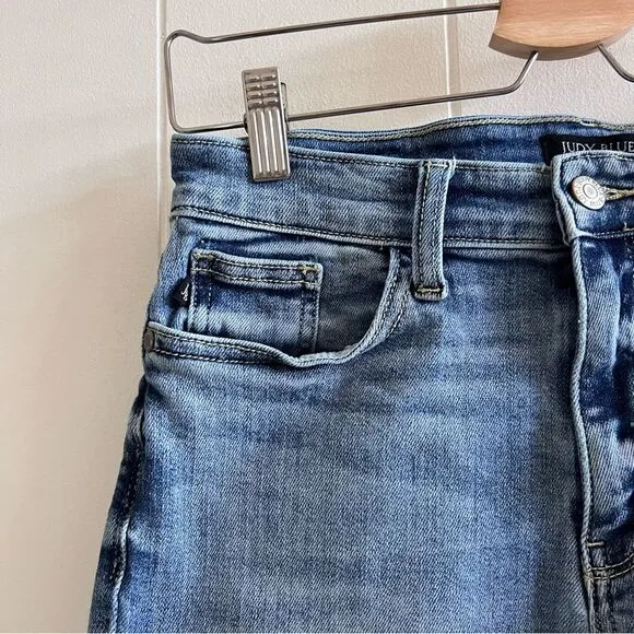 Judy Blue Mid Rise Cut Off Denim Shorts Boyfriend Fit