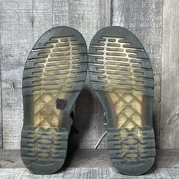 Kids Dr‎ Martens Pascal Rainbow Iridescent Suede Casual Combat Boots Size 10 C