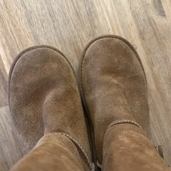 KOOLABURRA UGG Victoria tall boots