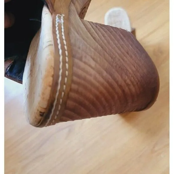 Korks By Kork-Ease Tina Clogs Mule Tan Womens Slip On Shoe  Size 9